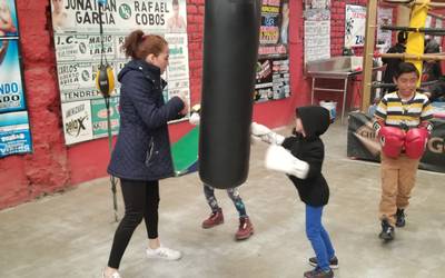 Campeona Mundial Realiza Clinica Deportiva Noticias Locales Policiacas Sobre Mexico Y El Mundo El Sol De Tijuana Baja California