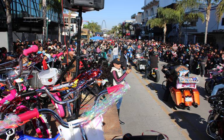 Motociclistas adelantan la Navidad a ni ez de Tijuana El Sol de