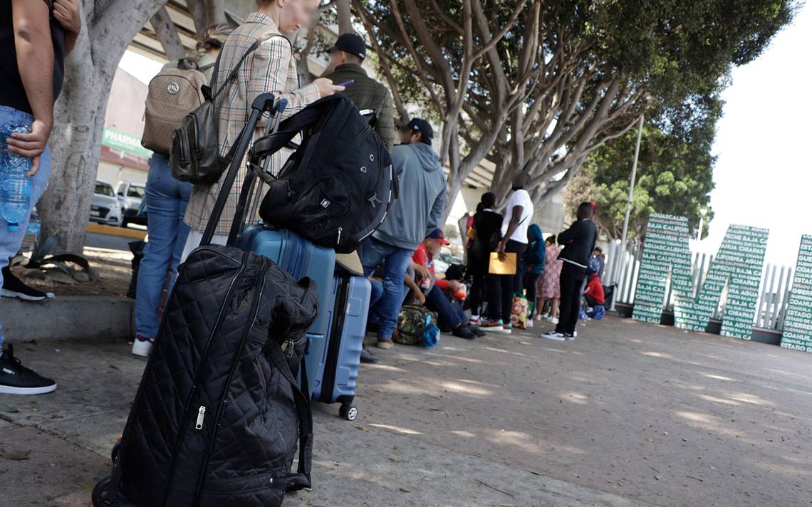 Migrantes Optan Salir De Tijuana Por Saturación De La Aplicación CBP ...