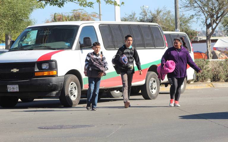 Video Llegan los primeros de tercera caravana El Sol de Tijuana