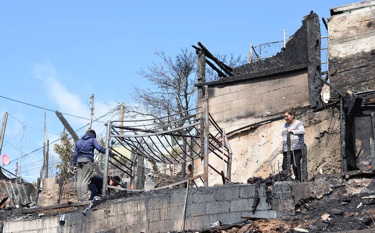 VIDEO] Incendio consume casas de 8 familias - El Sol de Tijuana | Noticias  Locales, Policiacas, sobre México, Baja California y el Mundo