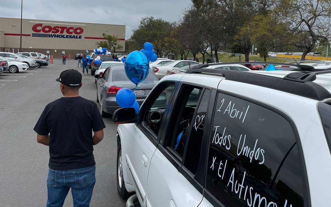 Video Realizan caravana para concientizar sobre el autismo El