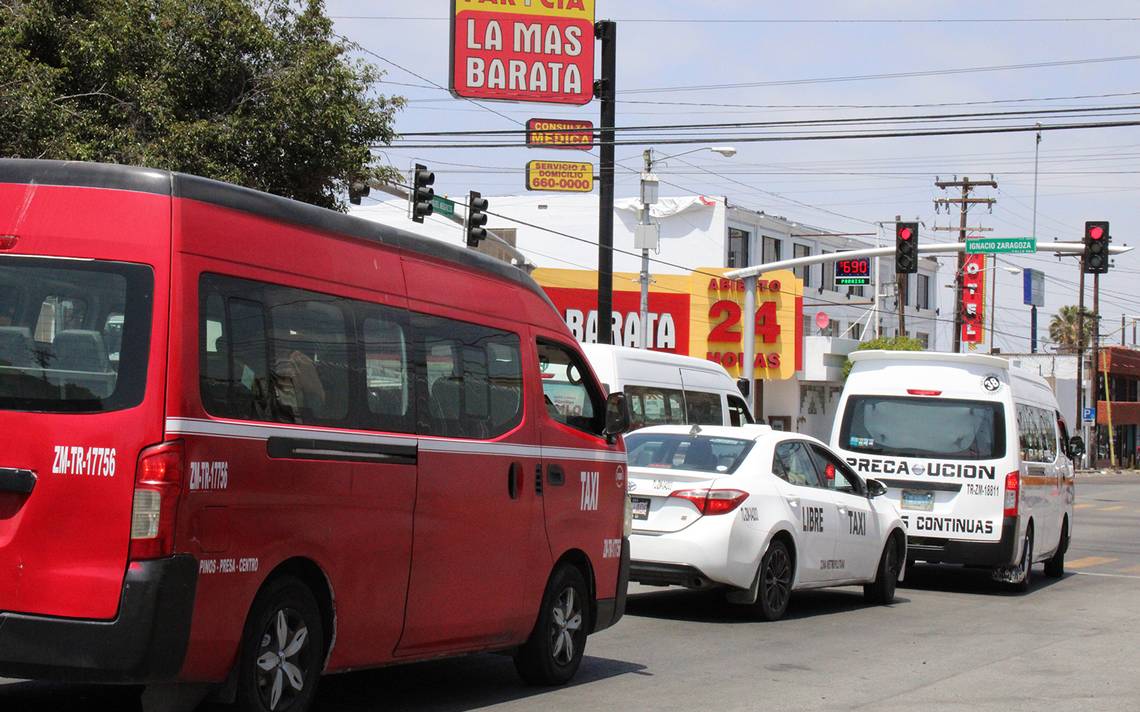 Taxis Rojos, En La Incertidumbre Por Falta De Respuesta Del Gobierno ...